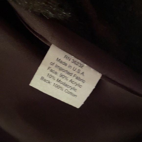 Faux fur coat - Picture 3 of 3